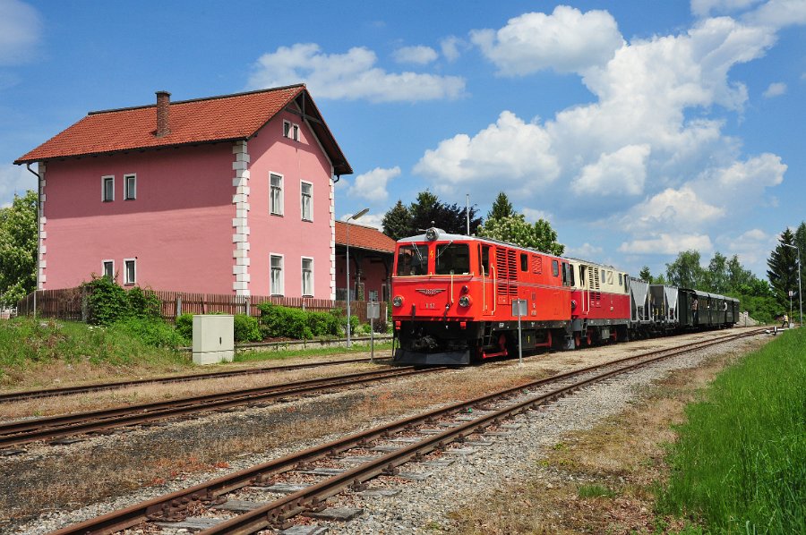 NÖVOG V5 und V12 Doppeltraktion 01 